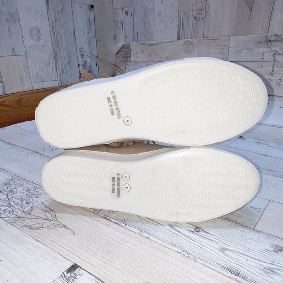 Guilty Soles Eliza Tan Fringe High-tops - Picture 6 of 6